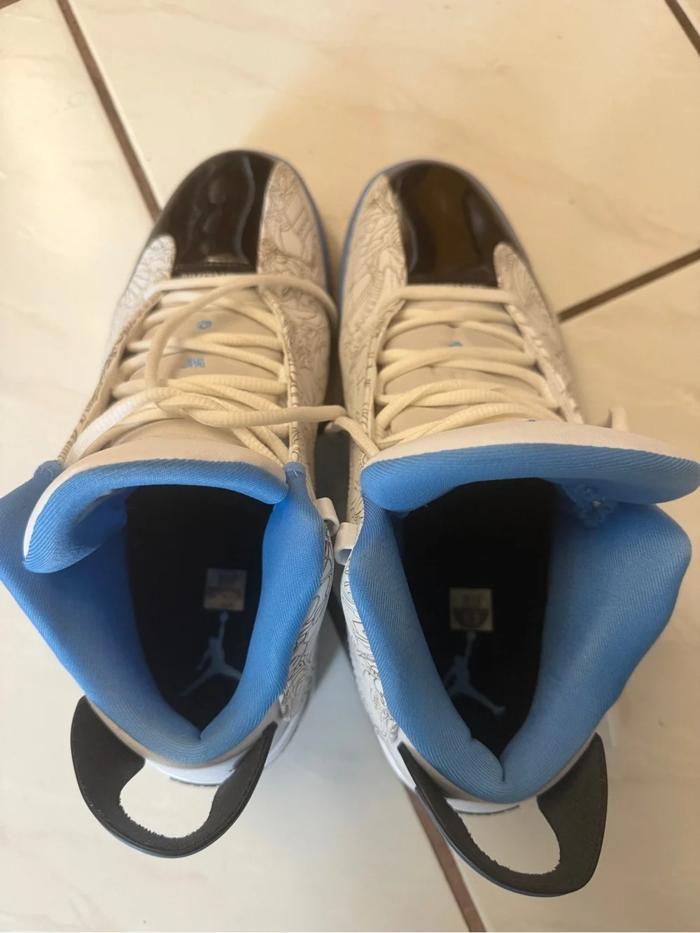 Jordan Kids' White, Black & Light Blue Retro Basketball Sneakers